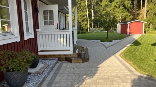 Houses in Trosa - photo 2