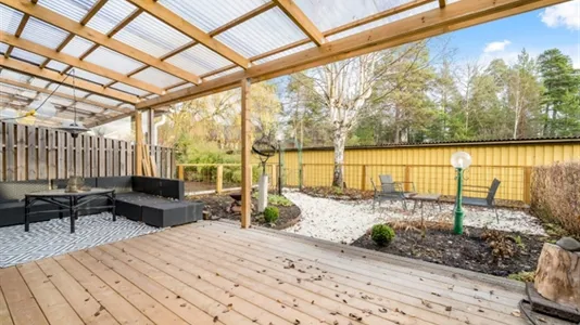 Houses in Täby - photo 11