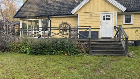 Houses in Värmdö - photo 2