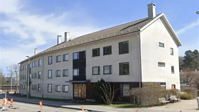 Sundbyberg - 3rok - 24mån - 13.800kr/mån Sundbyberg - 3rok - 24mån - 13.800kr/mån