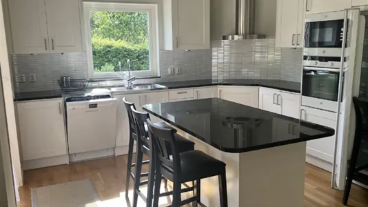 Houses in Alingsås - photo 8