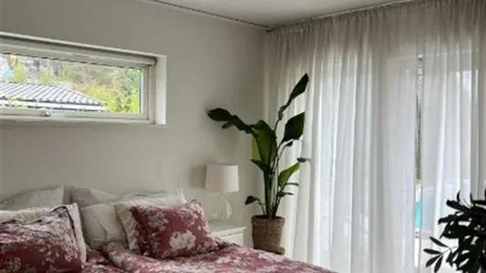 Houses in Huddinge - photo 4