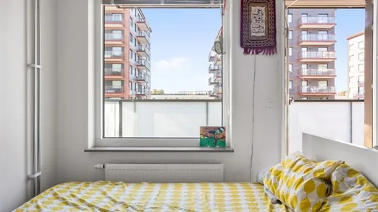 Apartments in Järfälla - photo 2