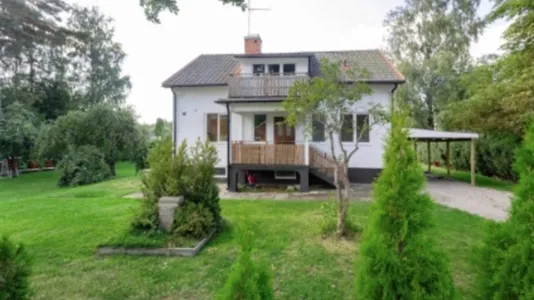 Houses in Heby - photo 1
