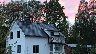 Lesjöfors - 5rok - 10mån - 6.325kr/mån