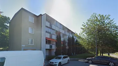 Vällingby - 1rok - 18mån - 5.713kr/mån