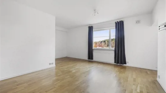 Apartments in Upplands Väsby - photo 2