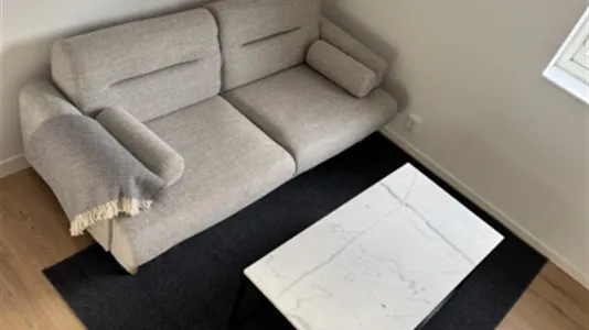 Apartments in Husie - photo 2