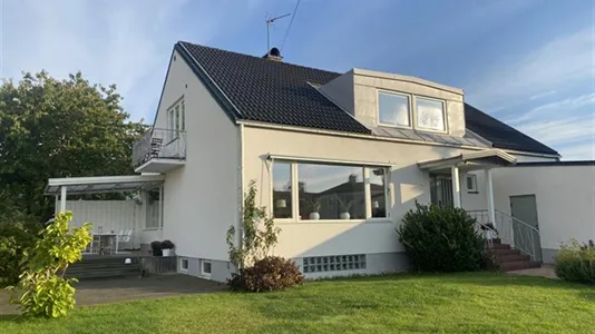 Apartments in Danderyd - photo 1