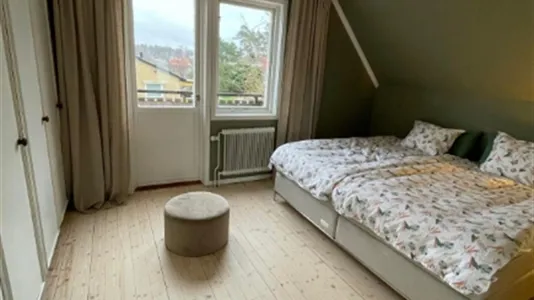 Houses in Härryda - photo 2