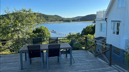 Houses in Uddevalla - photo 3