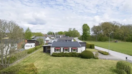 Houses in Olofström - photo 1