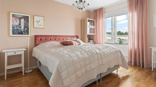 Apartments in Solna - photo 3