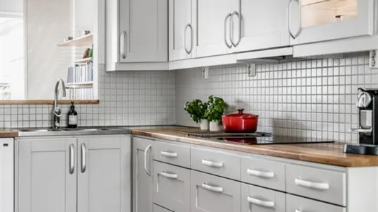 Houses in Sollentuna - photo 4