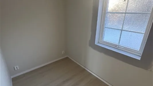 Apartments in Huddinge - photo 2