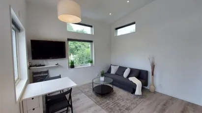 Huddinge - 1rok - tillsv - 10.350kr/mån Huddinge - 1rok - tillsv - 10.350kr/mån