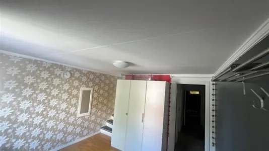 Houses in Västerås - photo 3