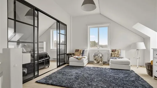 Houses in Upplands Väsby - photo 11