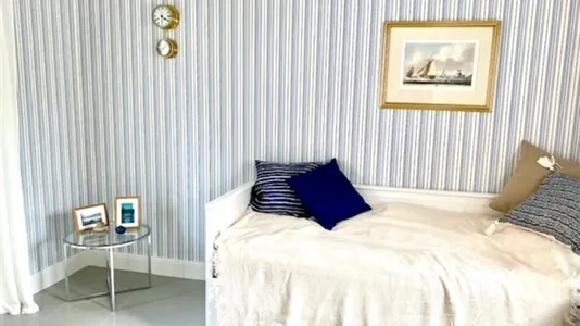 Houses in Norrtälje - photo 4