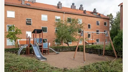 Borås - 2rok - 7mån - 5.980kr/mån Borås - 2rok - 7mån - 5.980kr/mån