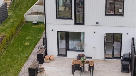 Apartments in Huddinge - photo 2