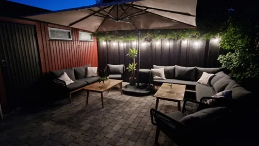 Houses in Huddinge - photo 3