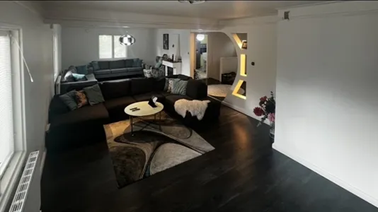 Houses in Botkyrka - photo 12