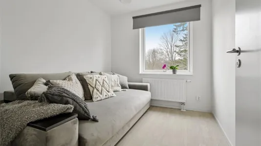 Houses in Upplands Väsby - photo 15