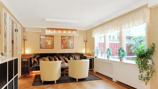 Houses in Täby - photo 10