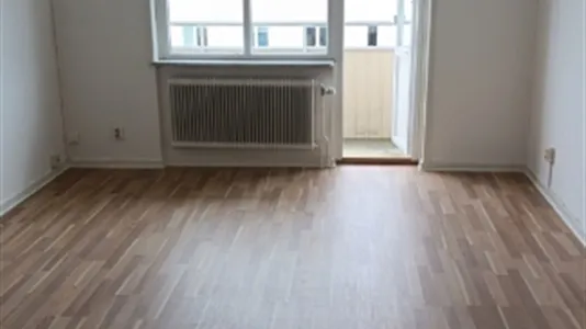 Apartments in Laxå - photo 2