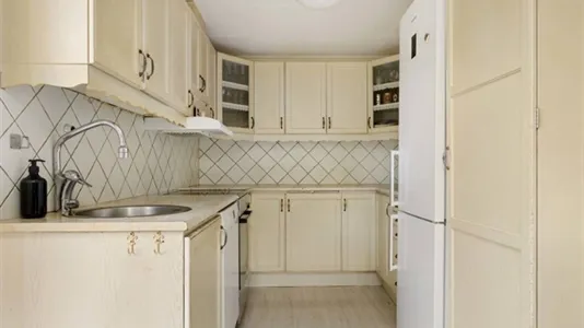 Houses in Haninge - photo 4