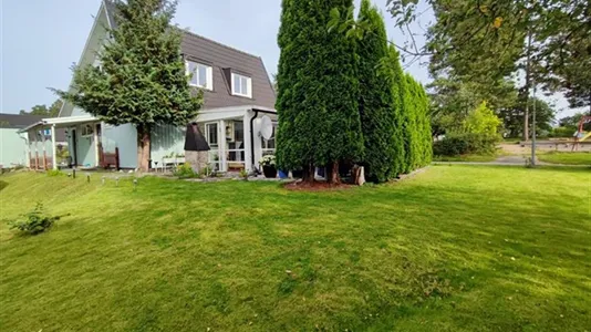 Houses in Haninge - photo 8