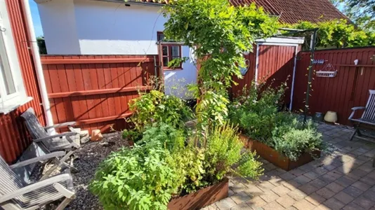 Apartments in Husie - photo 10