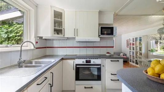 Houses in Norrtälje - photo 7