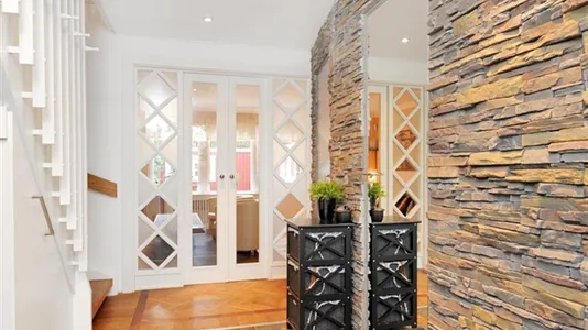 Houses in Täby - photo 13