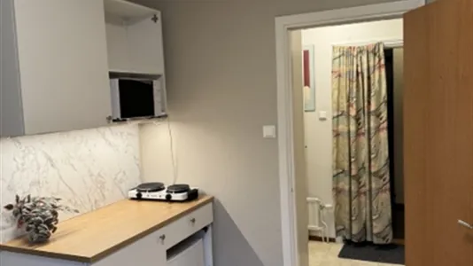Rooms in Stockholm West - photo 1