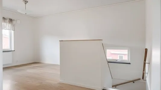 Houses in Borlänge - photo 5