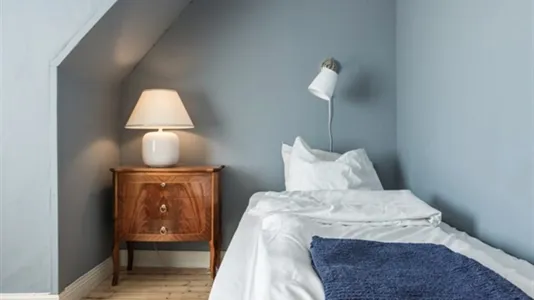 Houses in Södertälje - photo 6