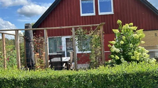 Houses in Olofström - photo 1