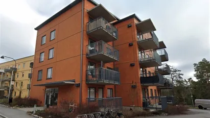 Huddinge - 3rok - 12mån - 14.950kr/mån Huddinge - 3rok - 12mån - 14.950kr/mån
